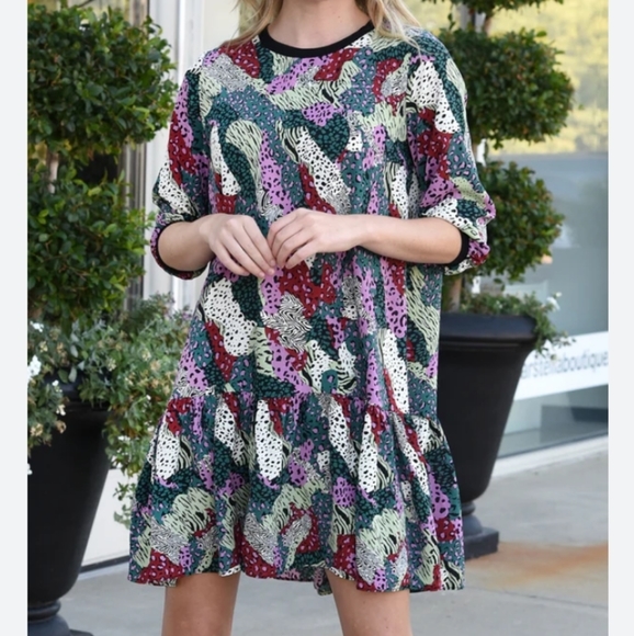 Lili Sidonio Animal Print Long Sleeve Ruffled Hem Boutique Dress Size Small Nwt